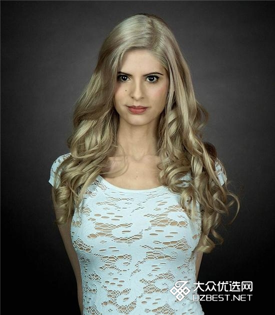 妹子人体绘画cosplay超级英雄 逼真哭了